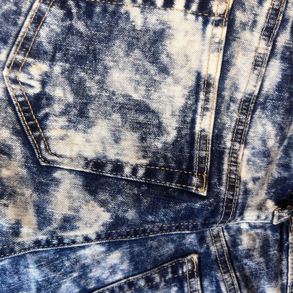 Almost Famous Blue Acid Wash Jeans - Picture 11 of 14